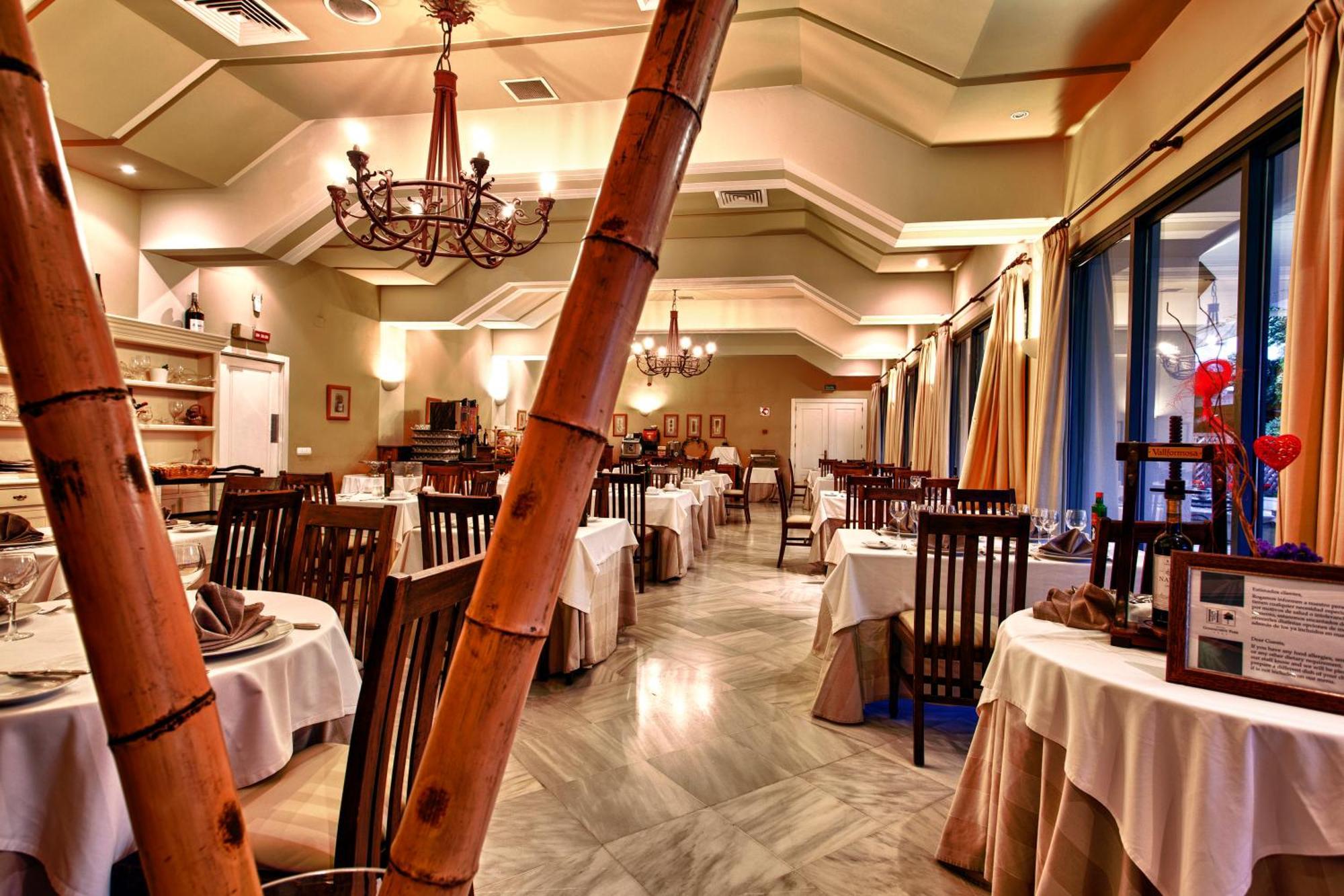 Guadacorte Park Los Barrios Restaurant bilde